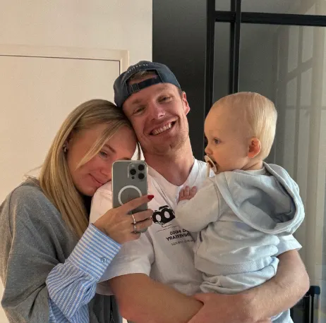 Vriendin Enzo Knol betrokken bij auto-ongeluk