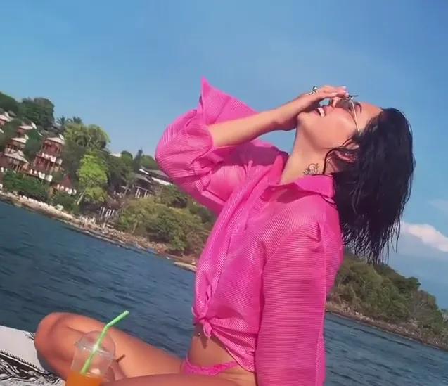 Famke Louise zoekt nieuwe liefde onder volgers