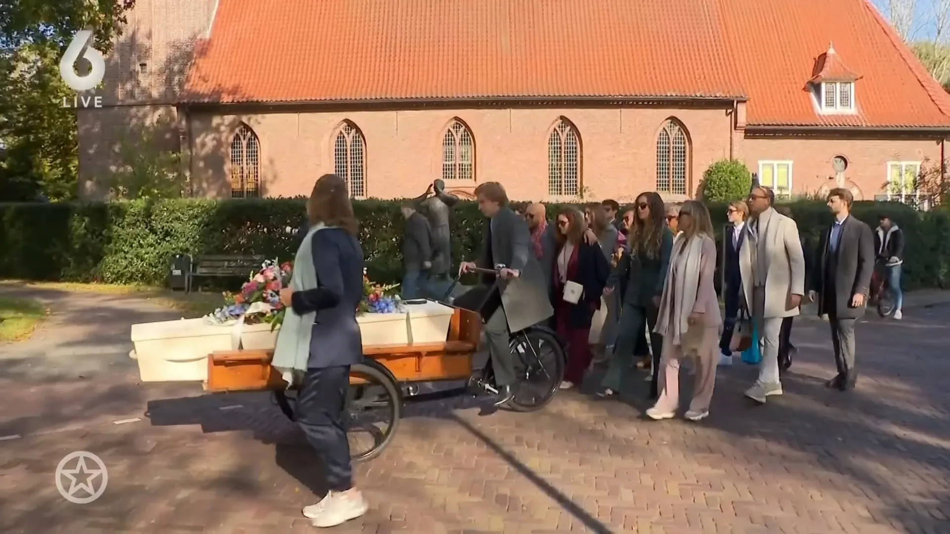 Uitvaart Hans van Hemert