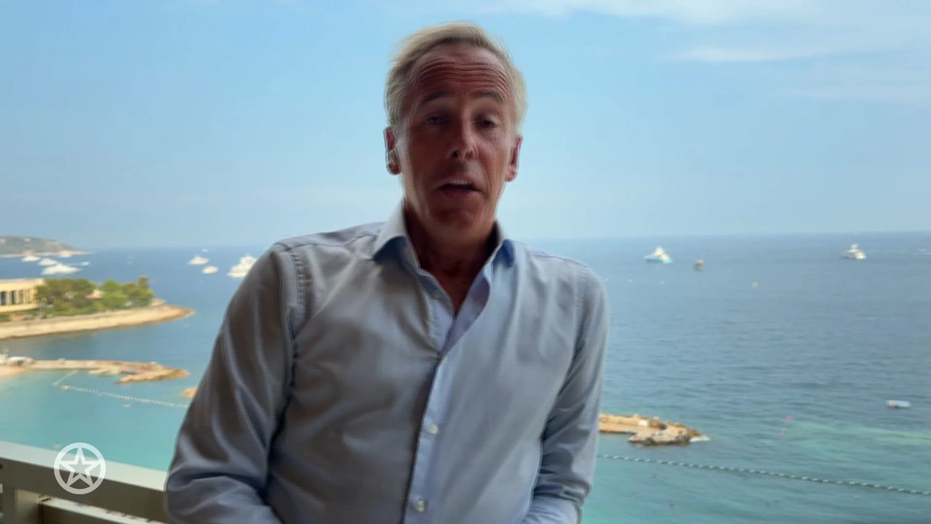 Peter Gillis zet twee gigantische huizen te koop