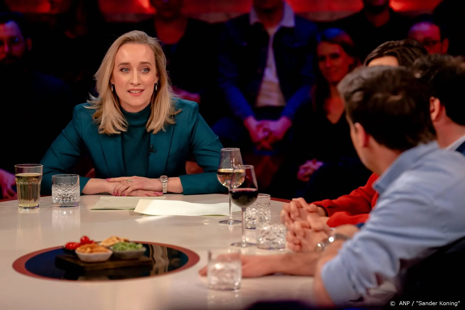 Eva Jinek sluit af met 1,3 miljoen kijkers