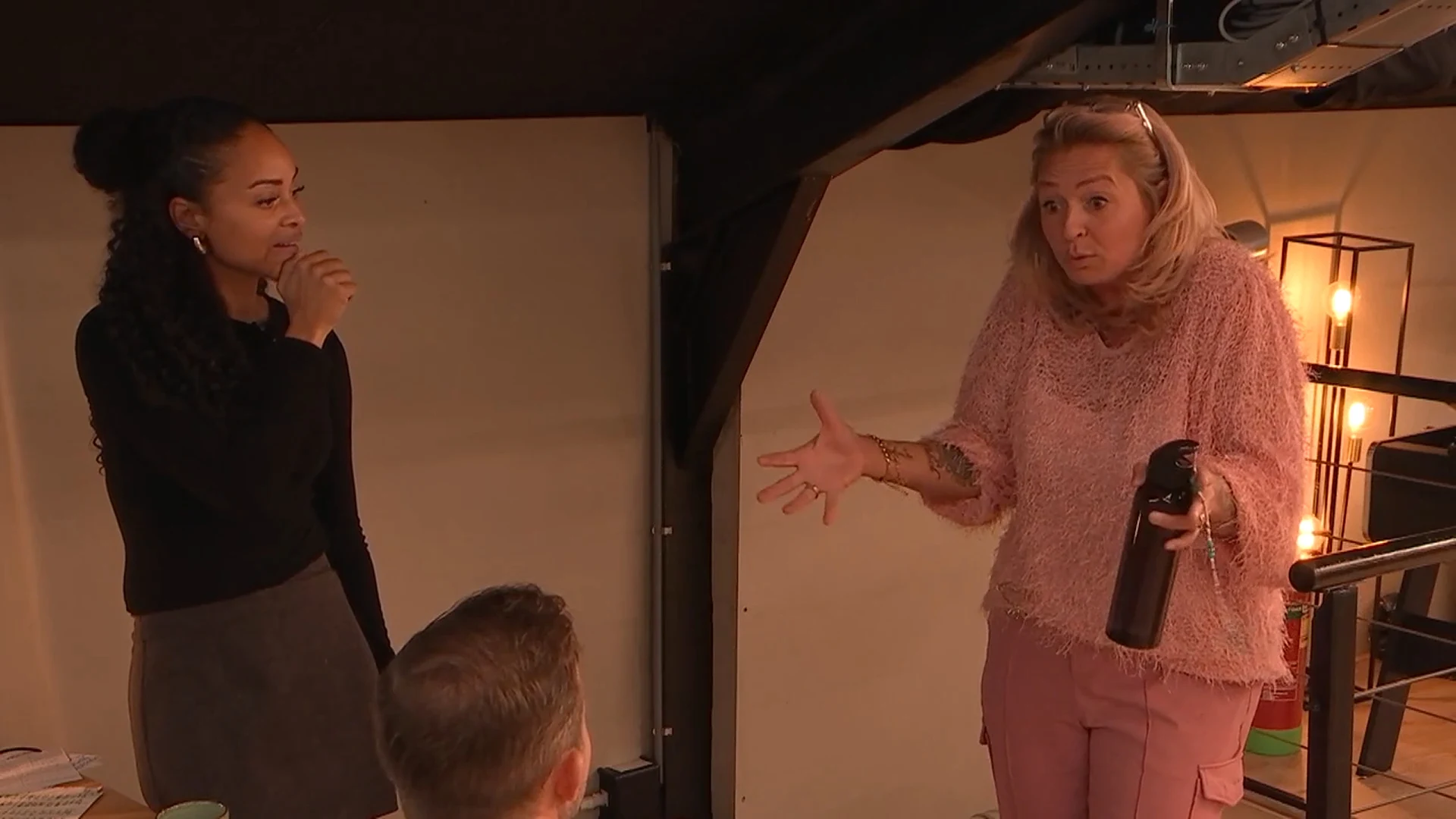 Paul en Nancy storen zich mateloos aan elkaar: "ik ga keffen voor jou"