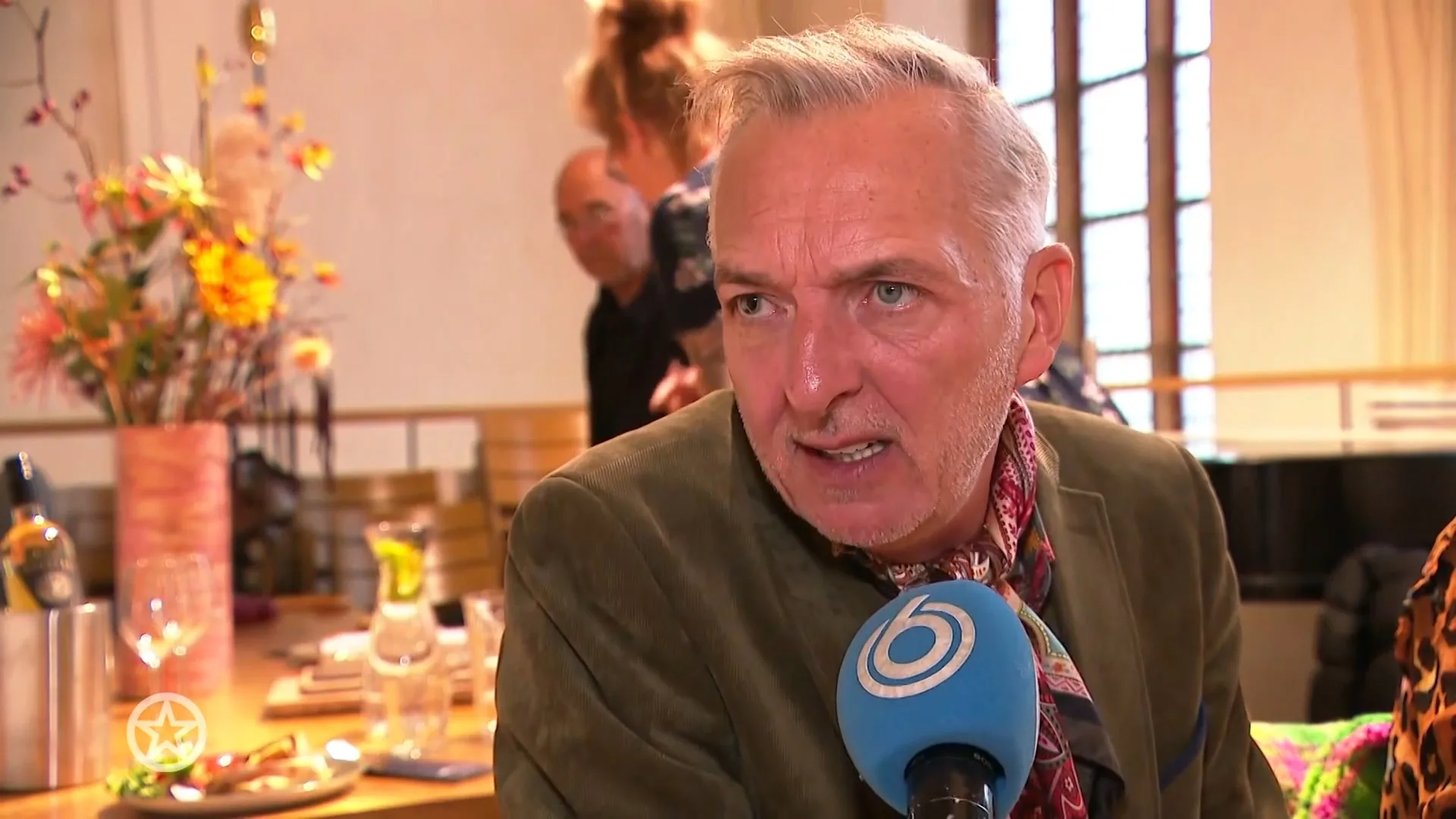 Martien Meiland neemt het op voor Erica