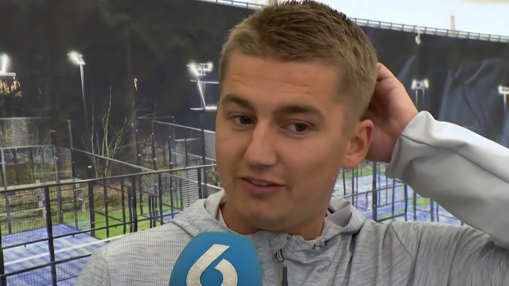 Mart Hoogkamer bijt van zich af na koeienrel