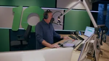 Jongste landelijke nieuwslezer ooit op Radio 10