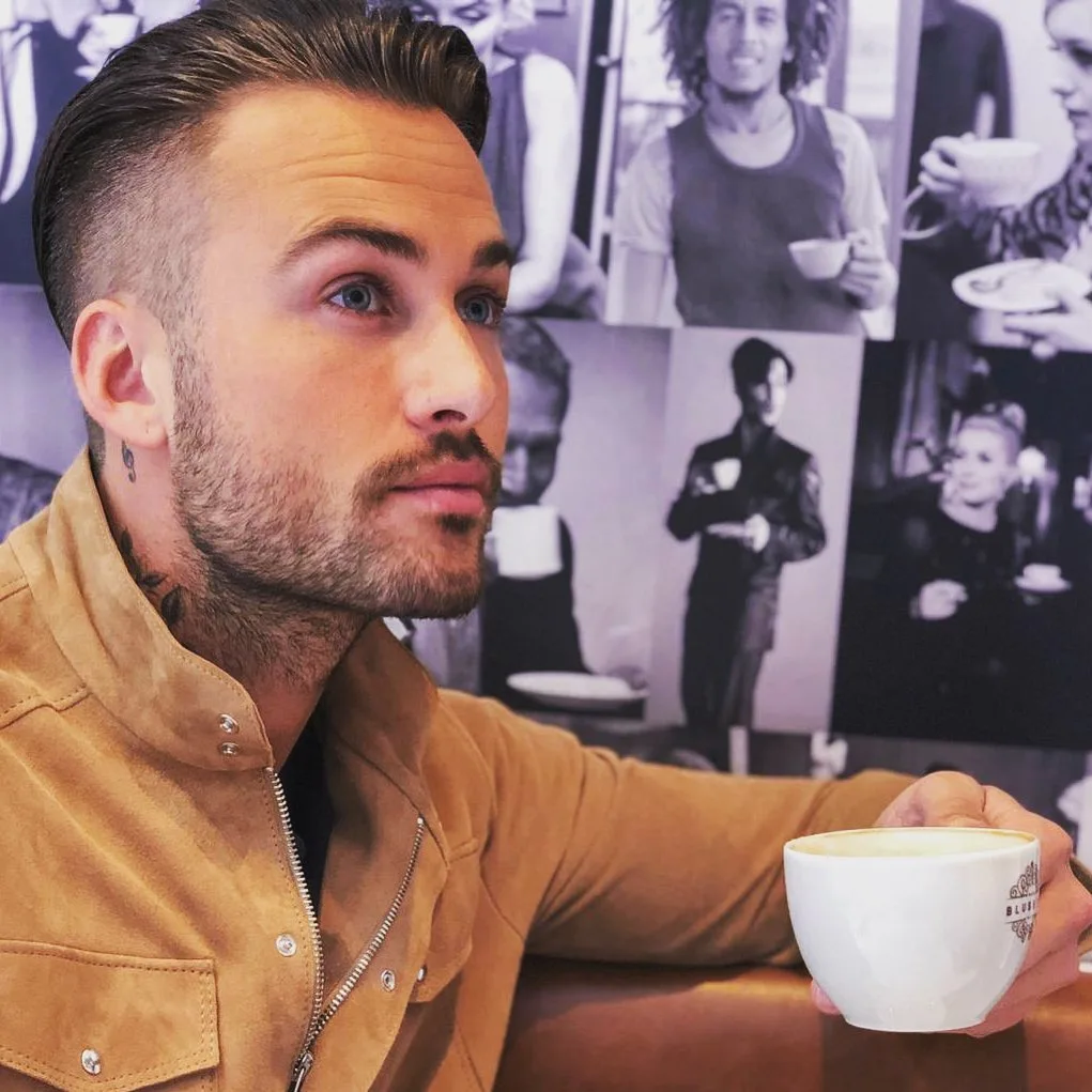 ZIEN: Dave Roelvink heeft tand afgebroken