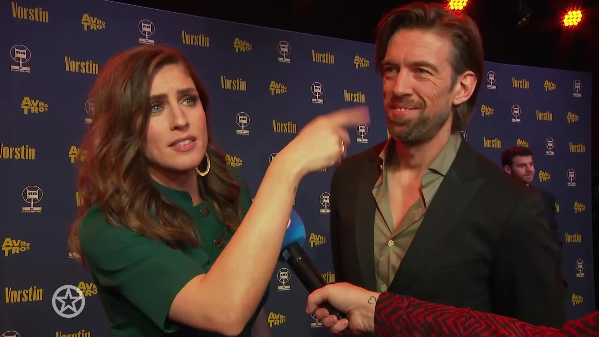 Marieke heeft jeuk maar straalt op rode loper