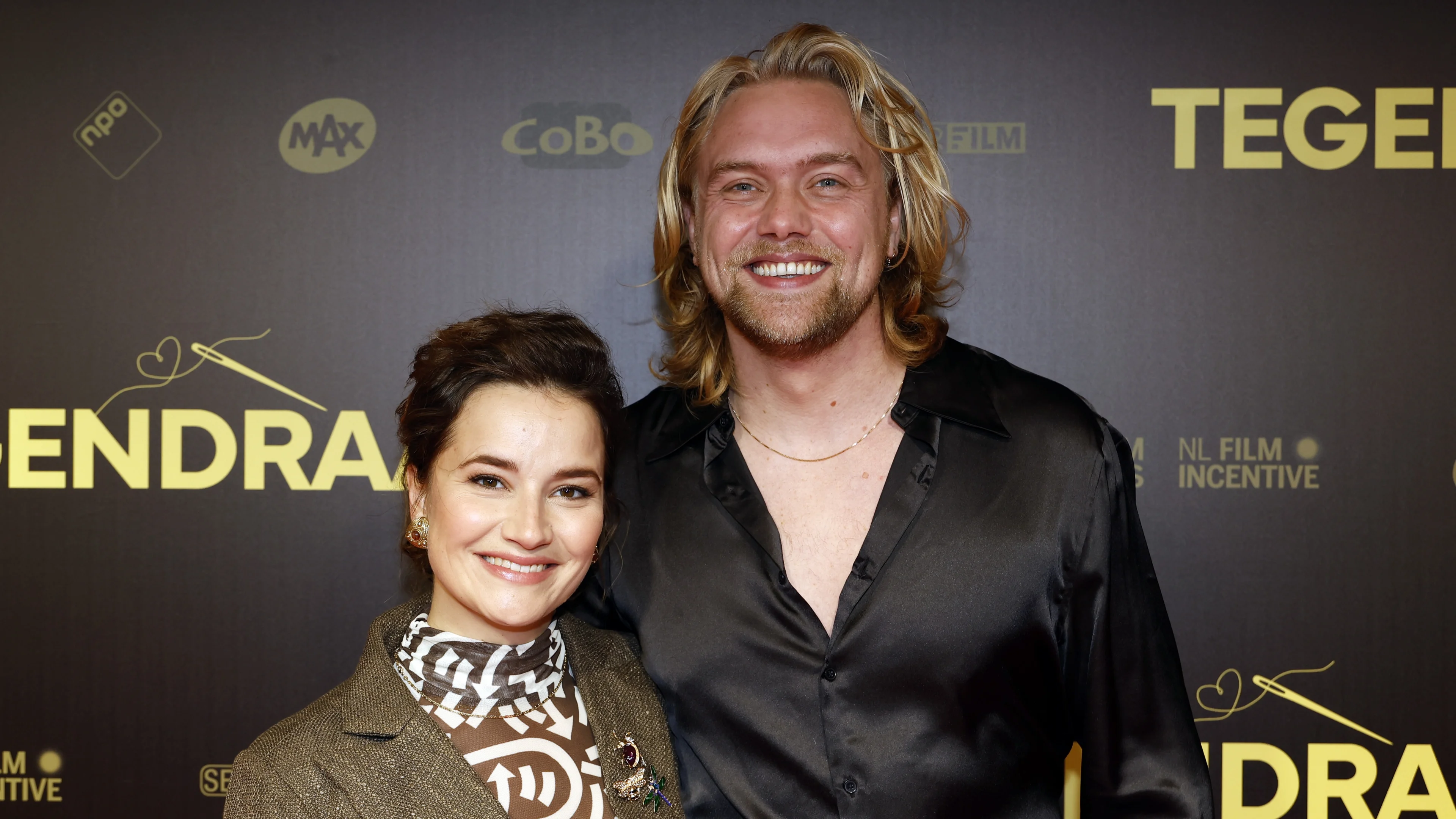 Barbara Sloesen en Joost Hofman maken geslacht baby bekend