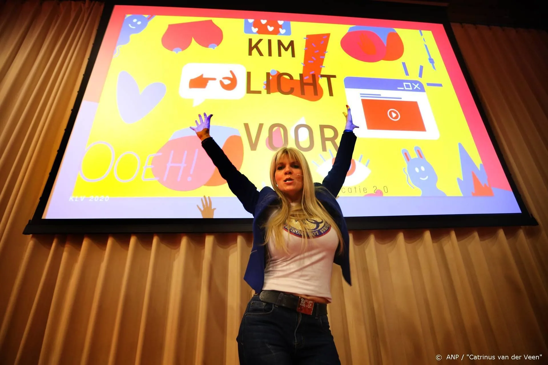 Kim Holland: Minder mensen kijken porno tijdens coronatijd