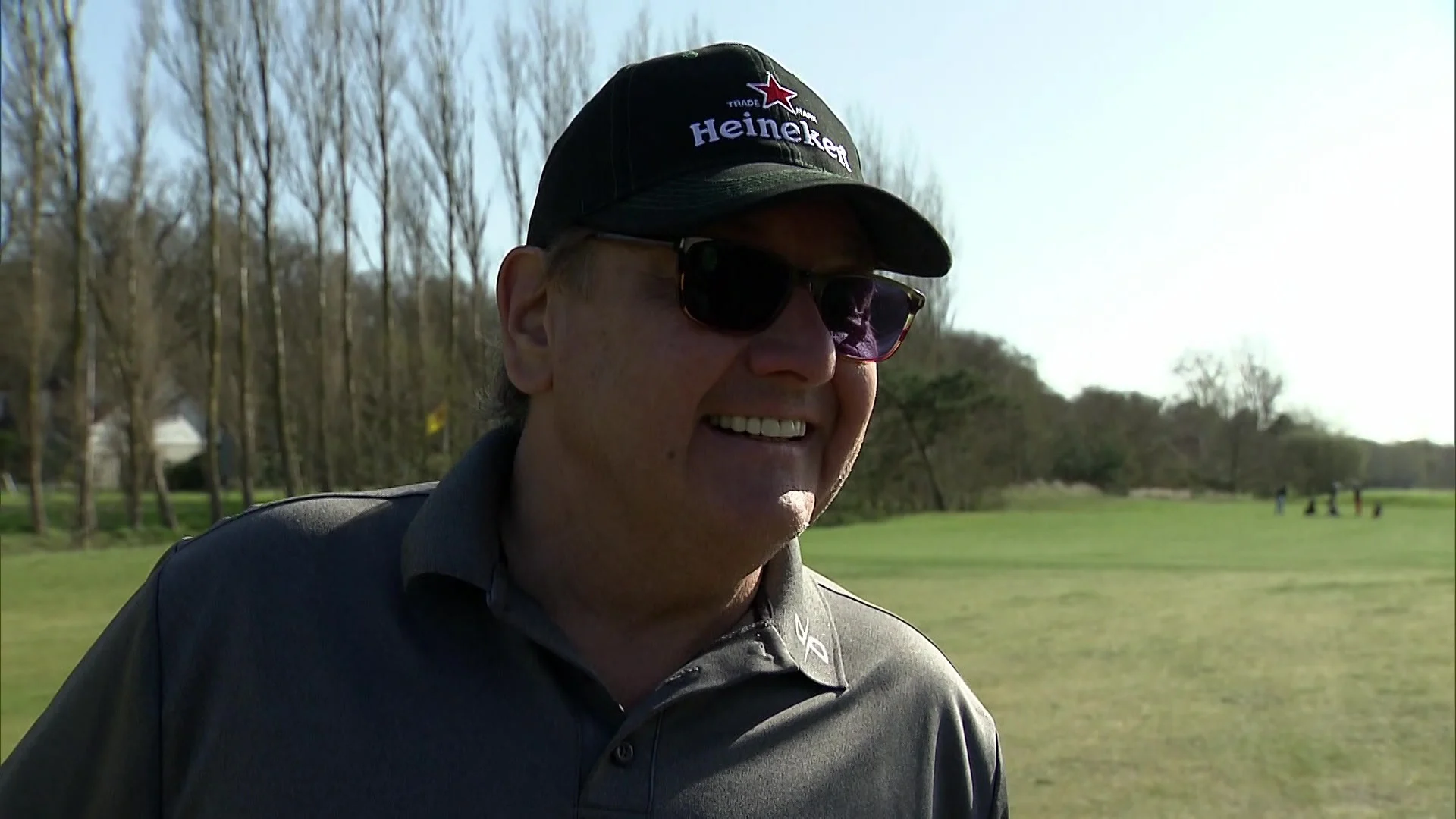 Een eigen huis, een plek onder de zon, pakt plek in Van Dale