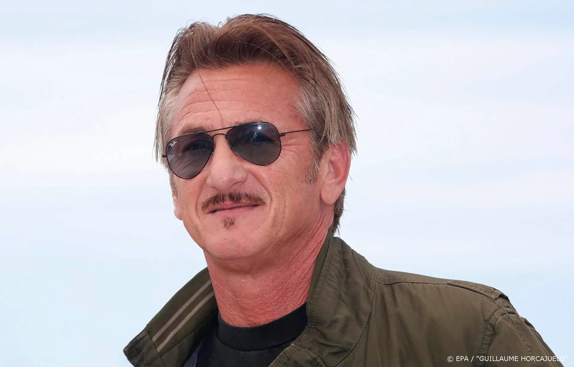 Sean Penn had een coronaproof huwelijk