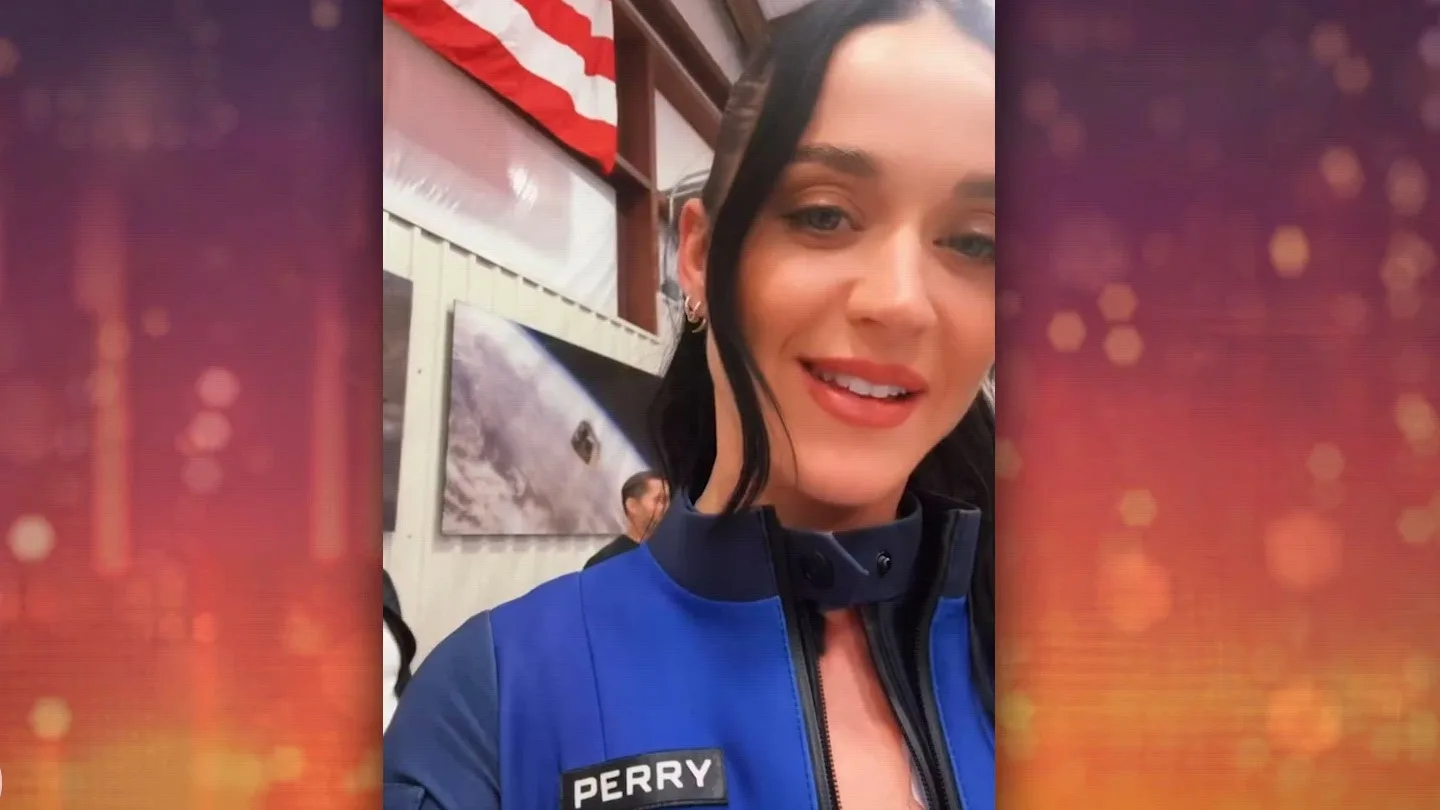 ZIEN: Katy Perry maakt ruimtereis