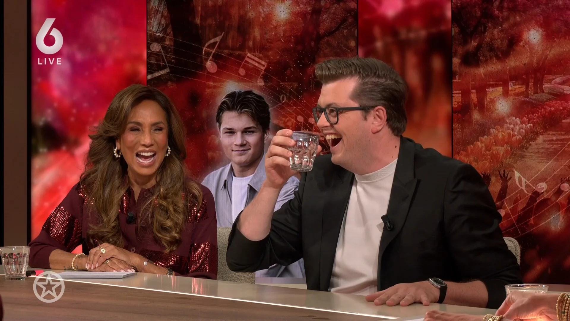 Shownieuwstafel uit kritiek op Samuel Welten