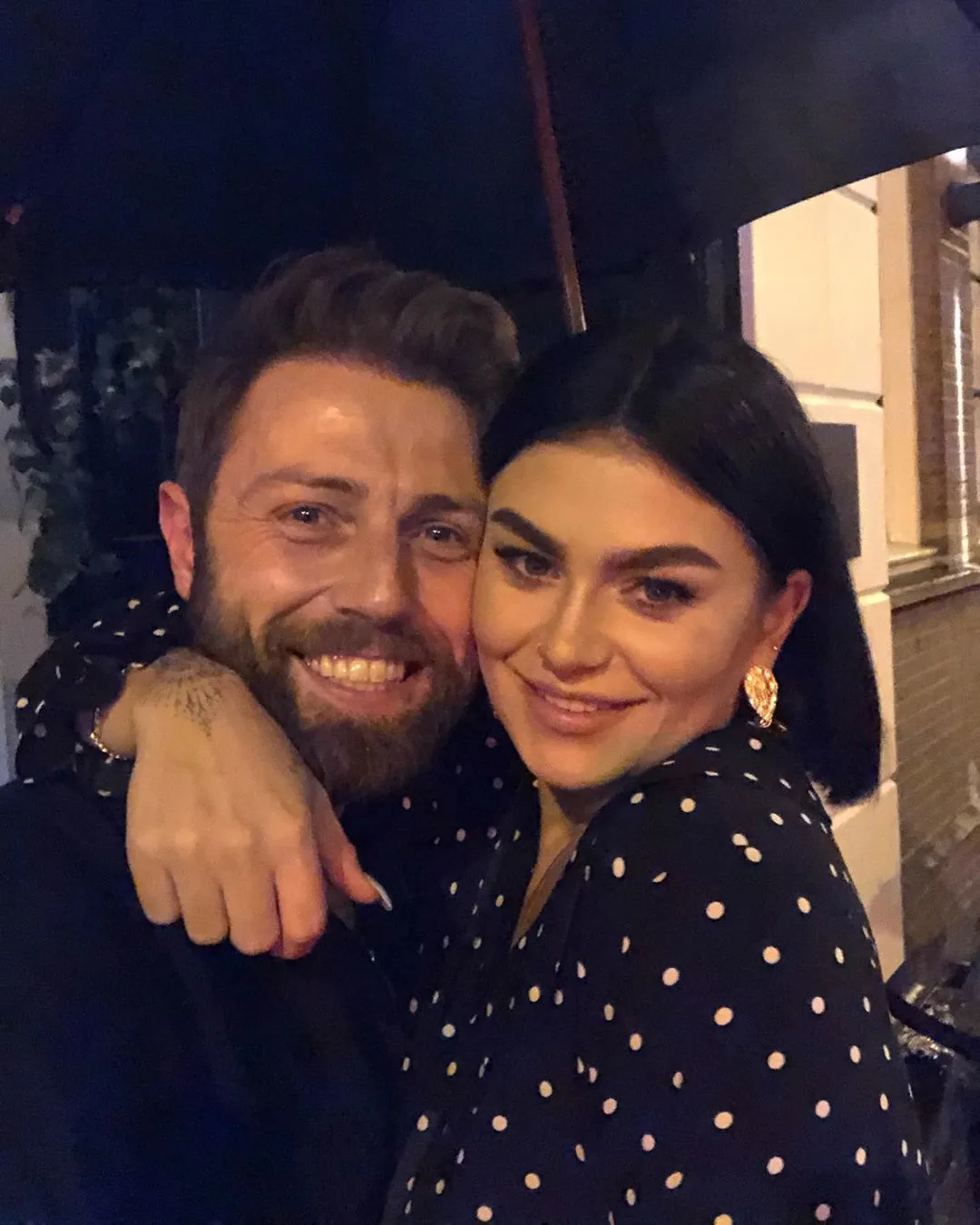 Zoontje Roxeanne Hazes (2) krijgt auto