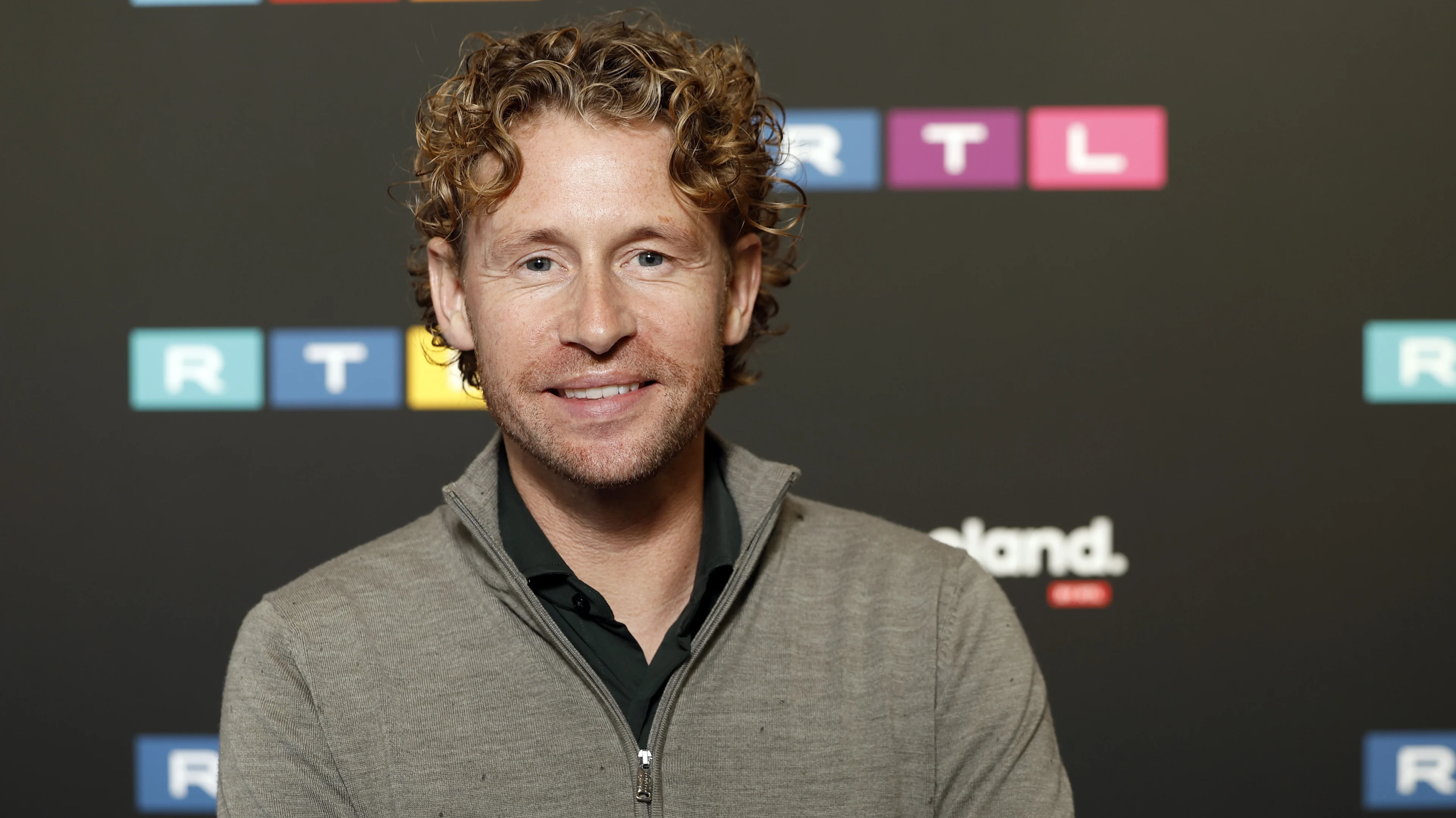 Ewout Genemans openhartig over jeugd: 'Leuk om anders te zijn'