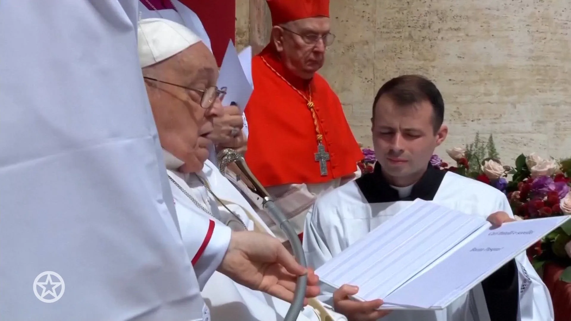 Paus Franciscus overleden