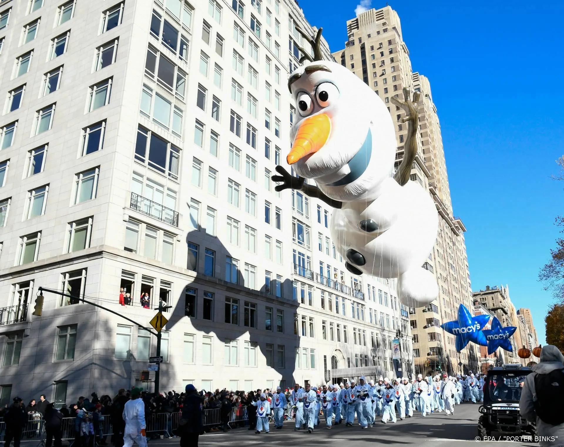 Sneeuwpop Olaf uit Frozen krijgt eigen filmpjes