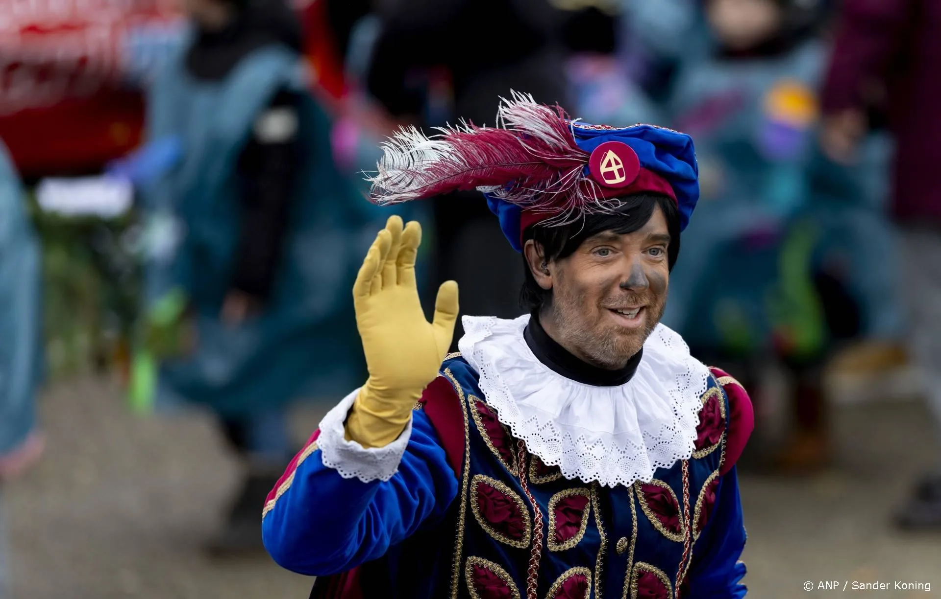 Hoofdpiet Niels van der Laan deelt update over doodsbedreigingen