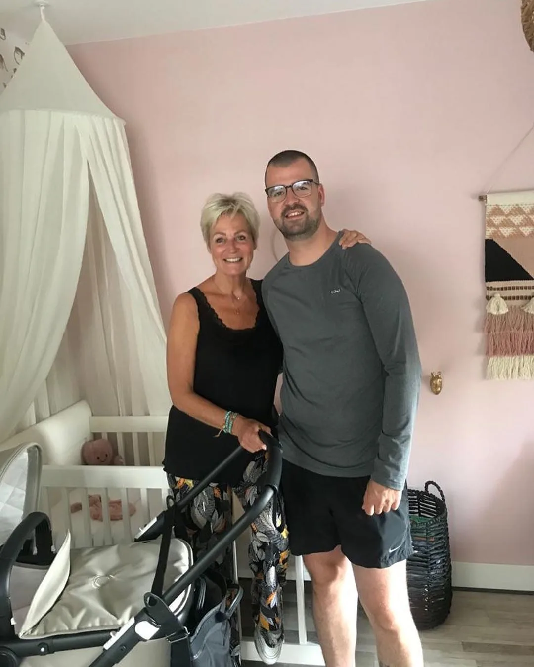 Caroline van Eeden kan niet wachten tot haar kleindochter er is