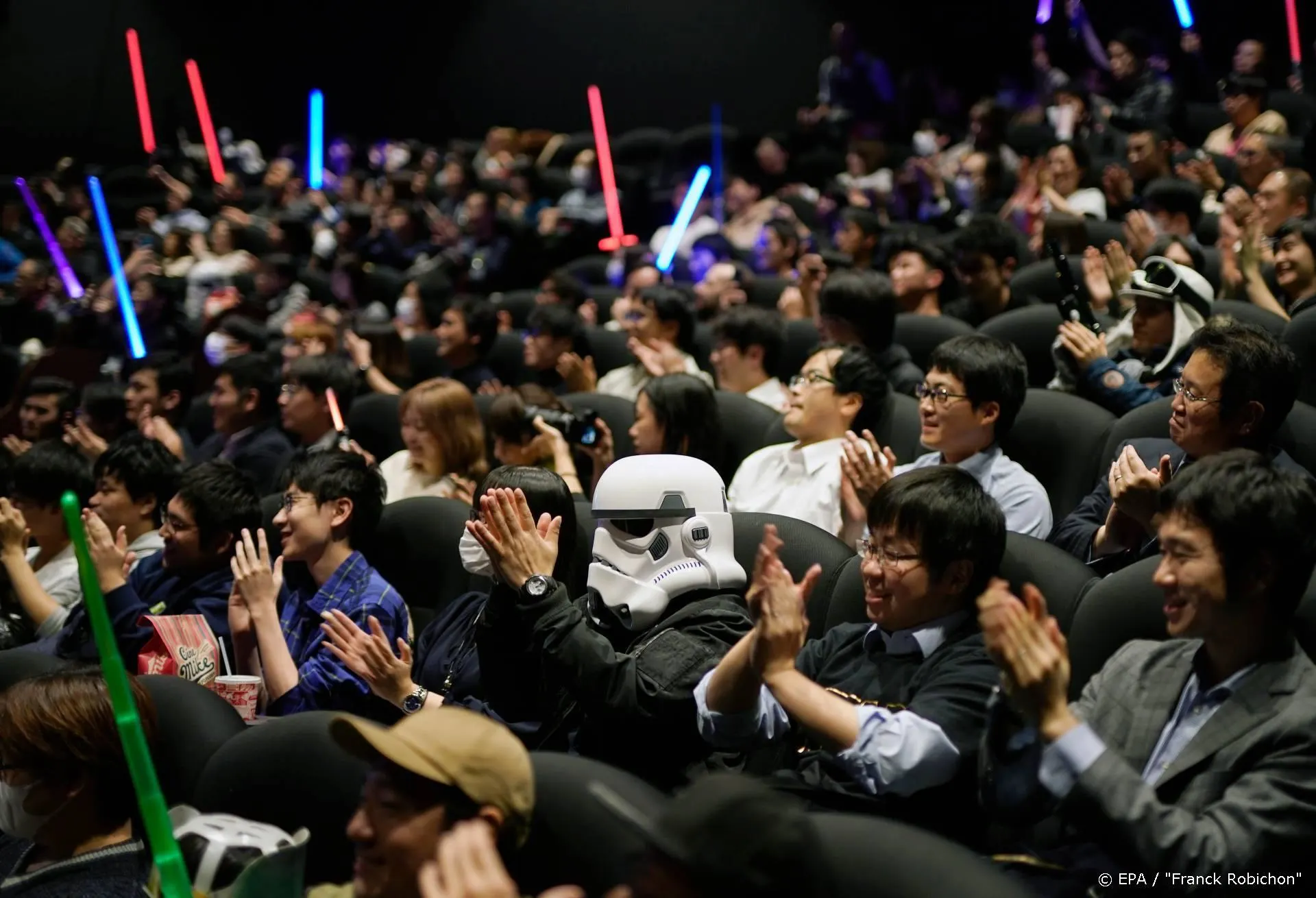 Nieuwe Star Wars-film passeert 1 miljard-grens