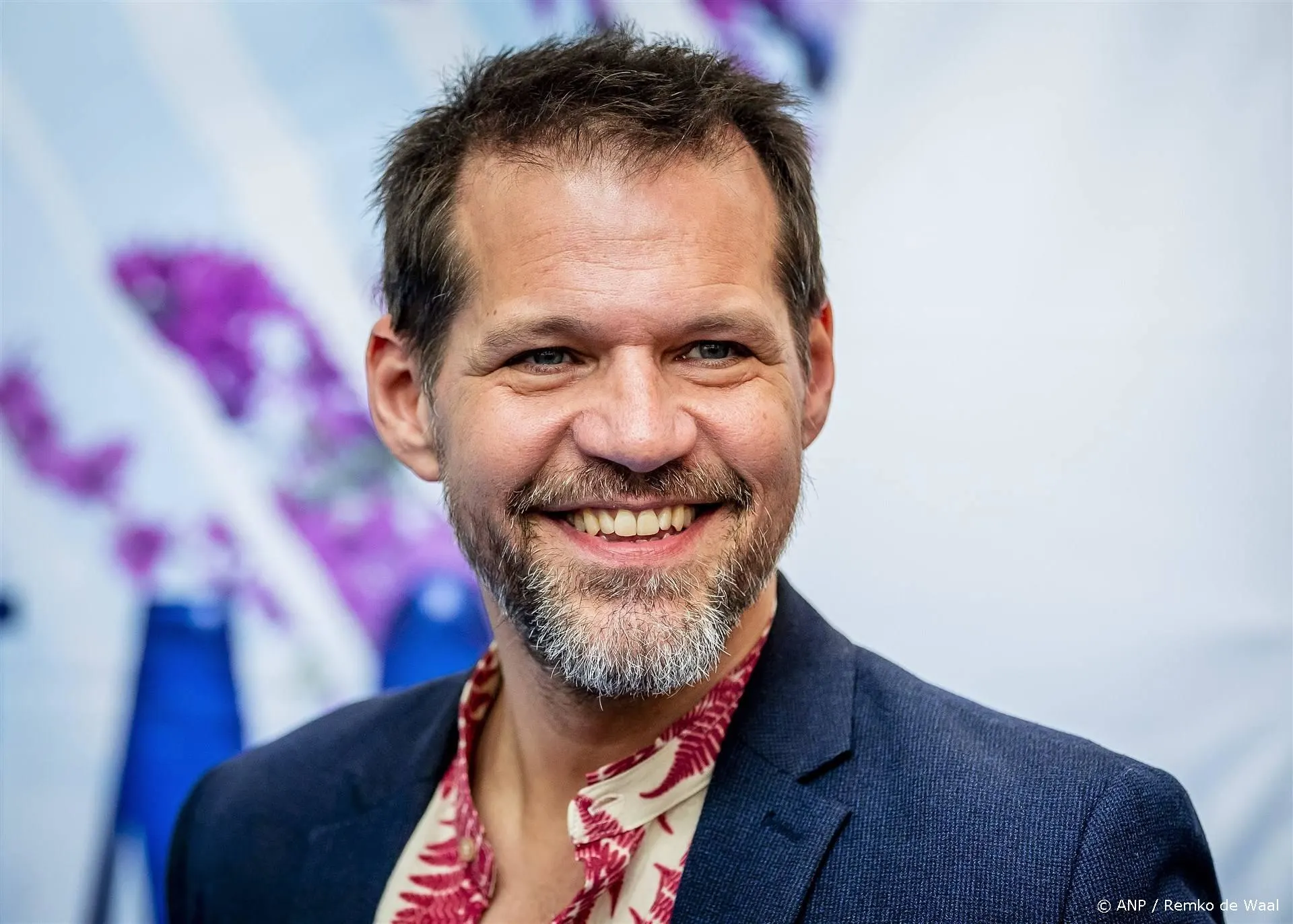 René van Kooten kruipt in de huid van Rob de Nijs