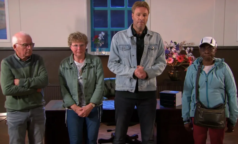 Kijkers Mr. Frank Visser schrikken zich een ongeluk: 'Psycho'