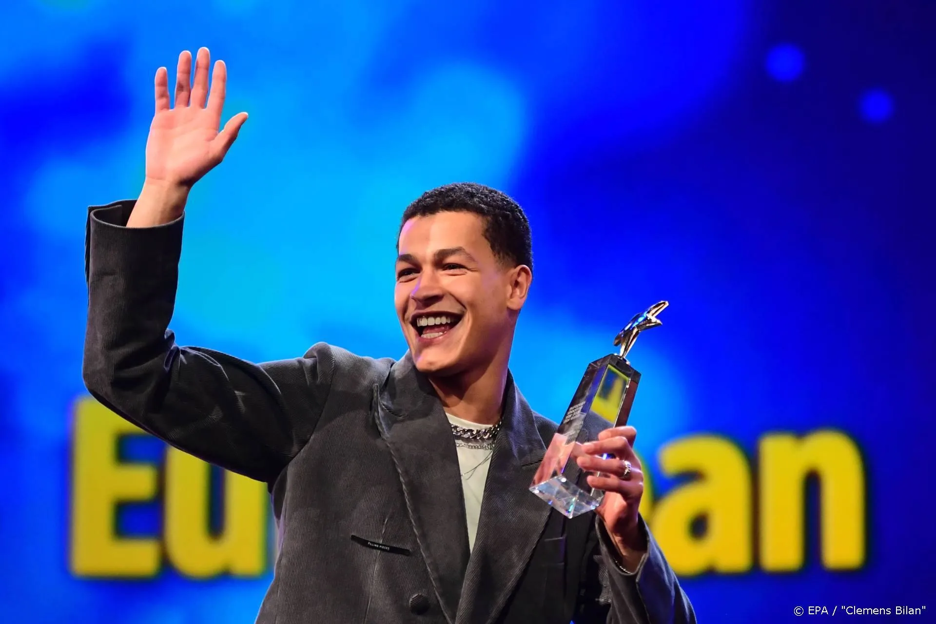 Bilal Wahib ontvangt Shooting Star op festival Berlijn