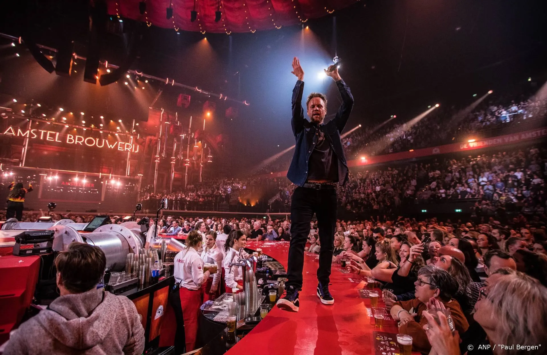 Diggy Dex geeft zijn grootste soloshow ooit