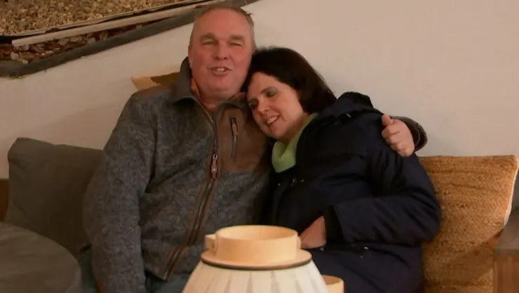 LLDL- Kijkers nemen het op voor Lau: 'Hella is gewoon zuur' 