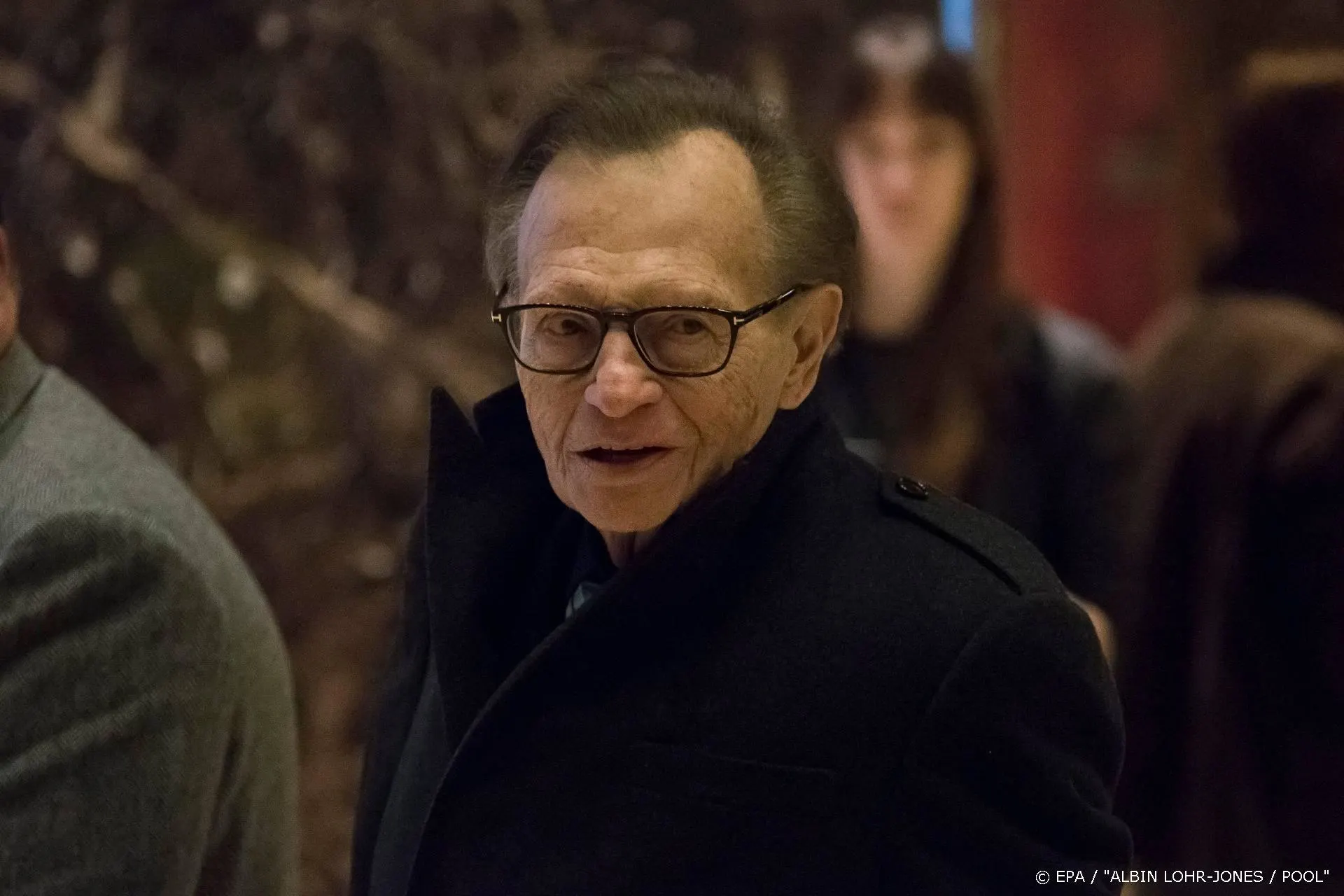 Larry King bedankt voor steun na overlijden twee kinderen