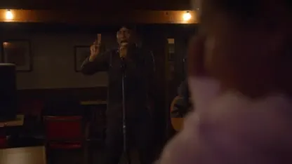 Humberto Tan laat een hoop van zichzelf zien in Waar is de Mol?