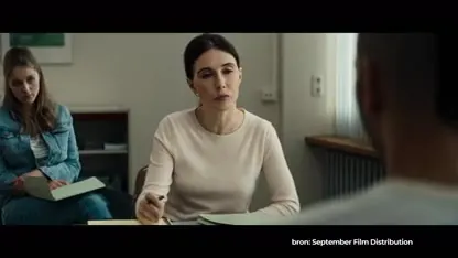 Carice en Halina als popsterren onthaald in Canada