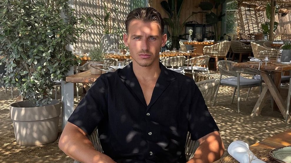 Agent Daan uit Bureau Maastricht overdonderd: 'Voetfoto's?!'