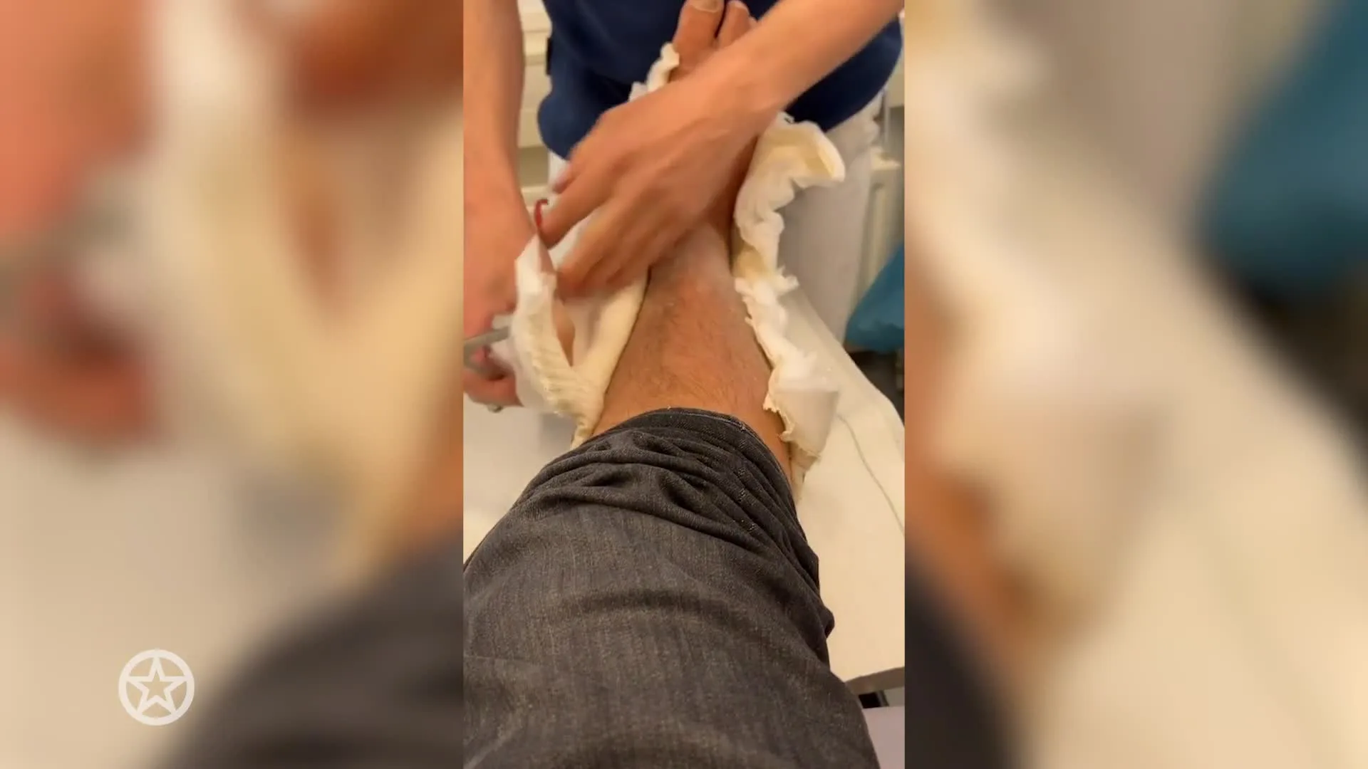 Mark Gillis uit het gips