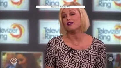 Kees Tol naakt bij Shownieuws