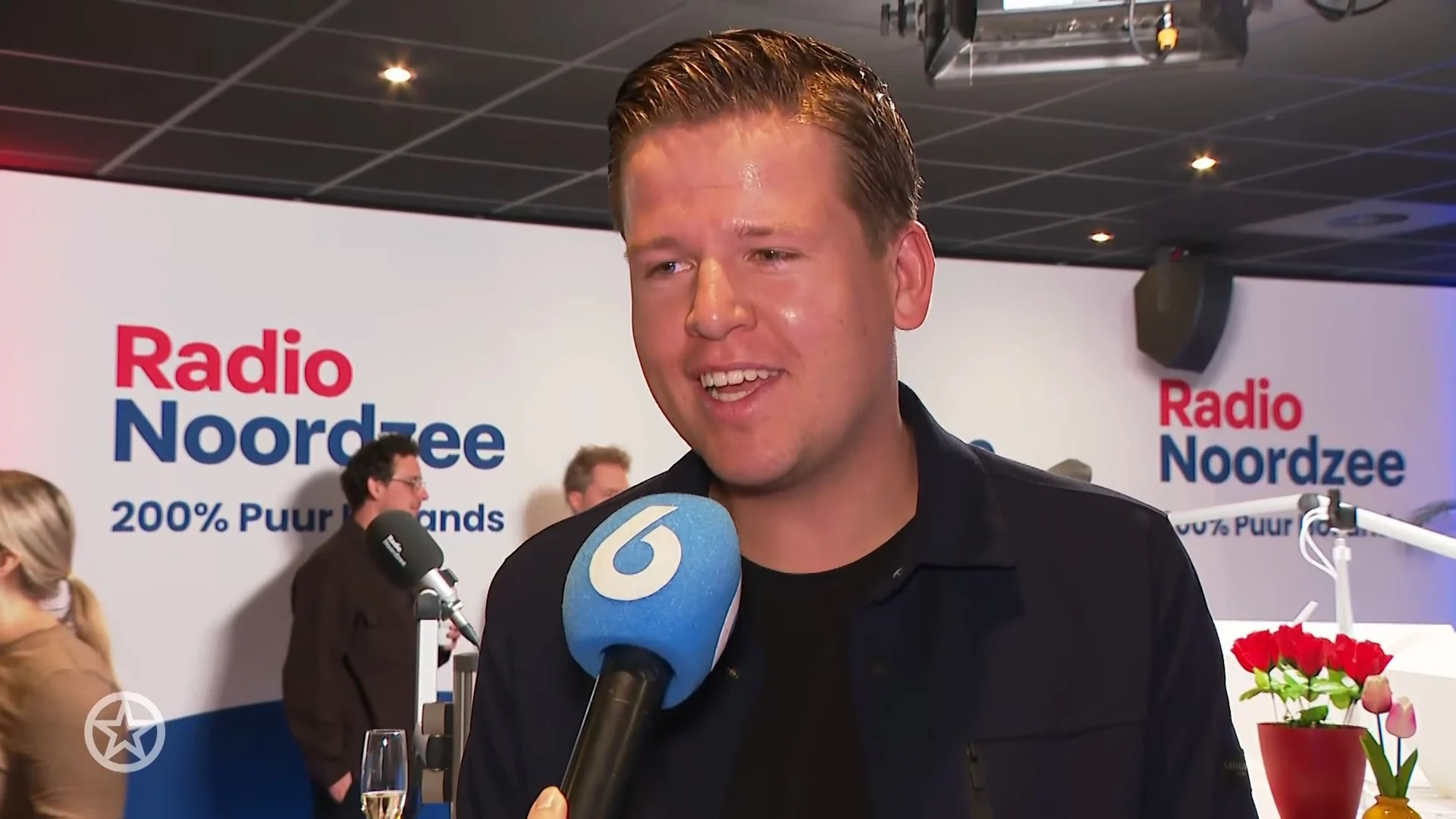 Sven Versteeg slaat handen ineen met Yves Berendse voor nieuwe single: 'Nóg grotere hit dan Blikkendag!'