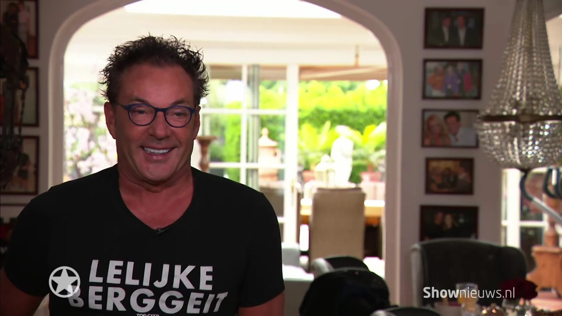 Frans Bauer is kaal (maar niet voor lang meer!)