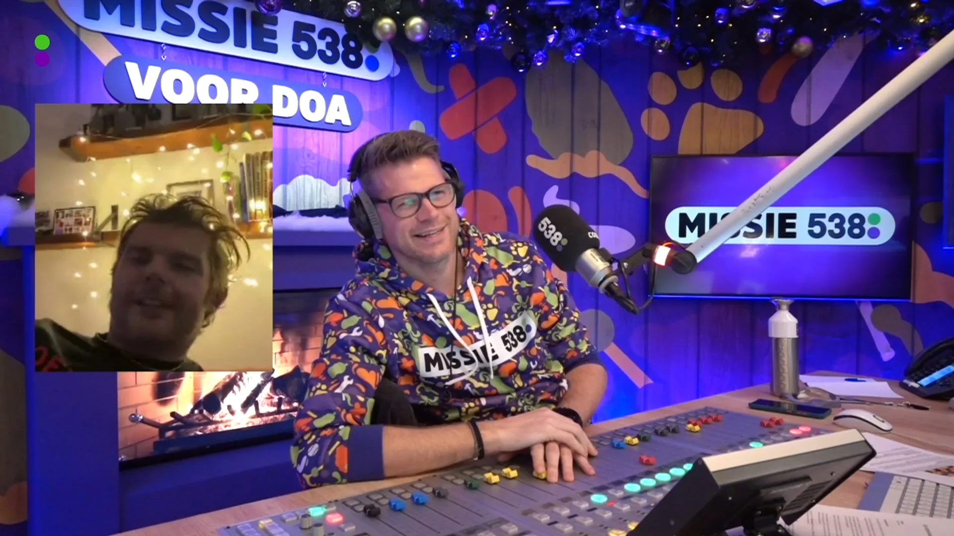 Coen FaceTimet met kersverse vader Sander Lantinga