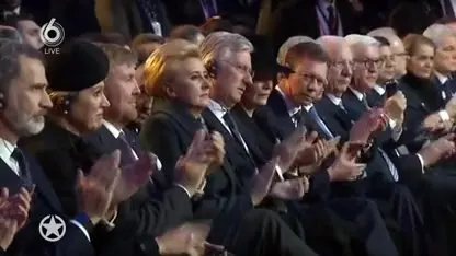 Willem-Alexander en Máxima zijn bij emotionele herdenking Auschwitz