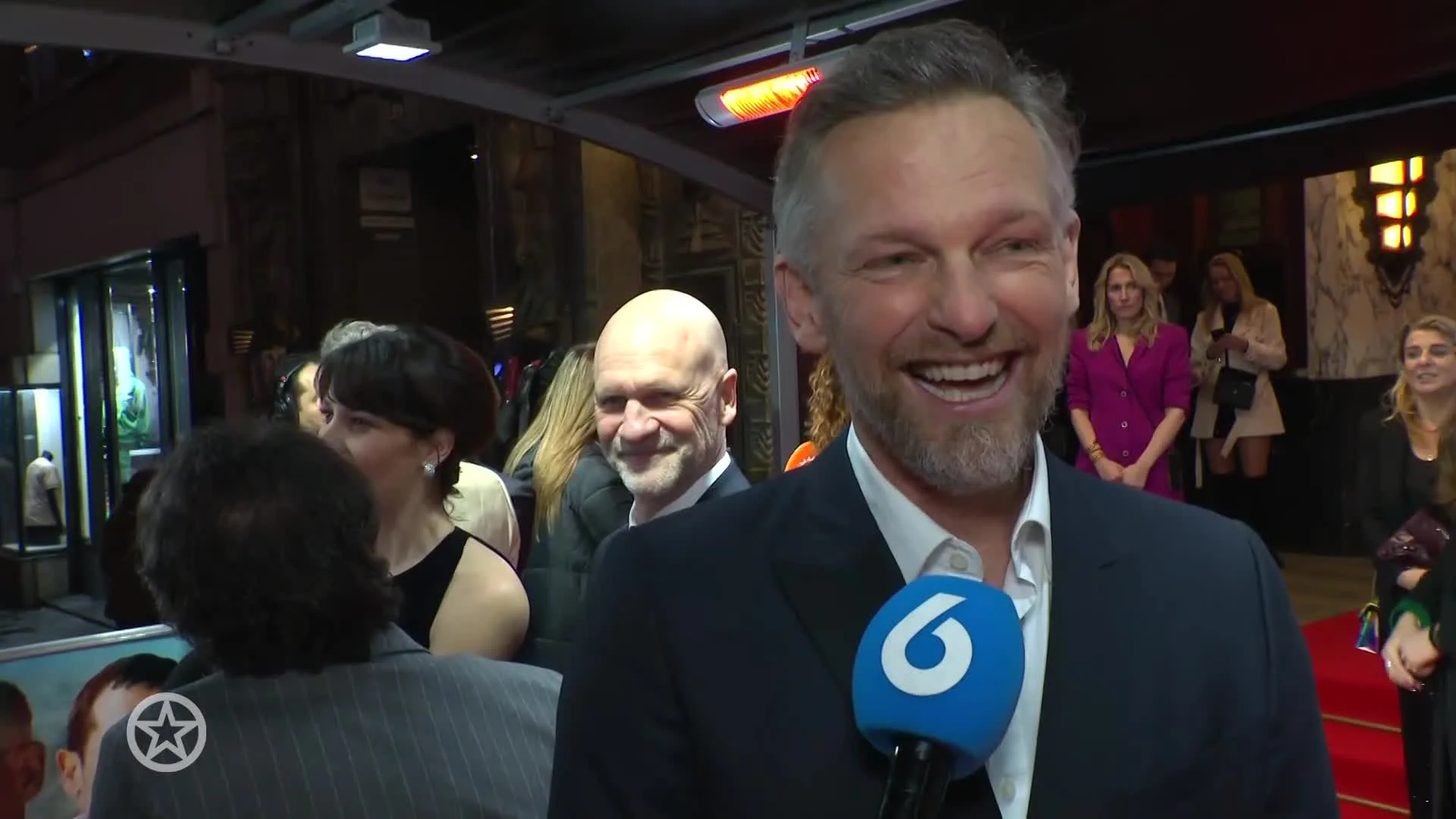 Barry Atsma biecht op: 'Heb nachtje in de bak gezeten'