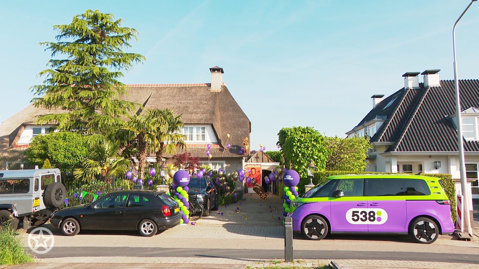 Radio 538 maakt show vanuit huis jarige Gerard Joling