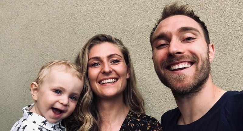 Christian Eriksen (ex-Ajax) zakt in elkaar tijdens EK-wedstrijd