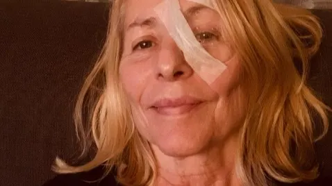 Flinke domper voor Angela Groothuizen: 'Ik ga een paar dagen plat' 