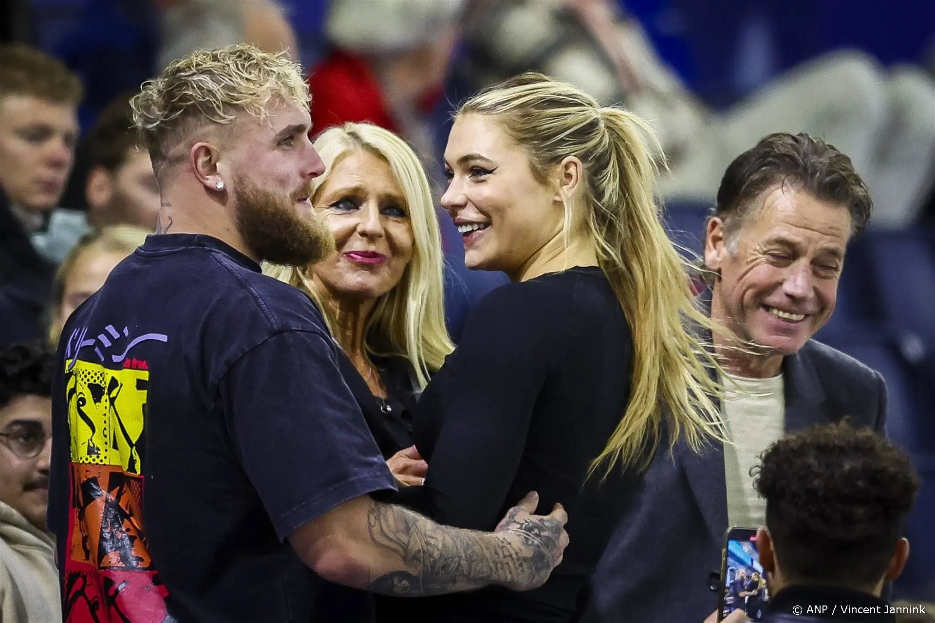 Verloofde Jutta Leerdam dreigt met juridische stappen