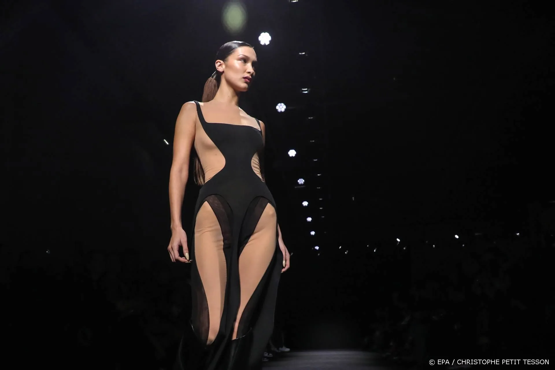 Bella Hadid steunt Palestijnen tijdens protest in New York