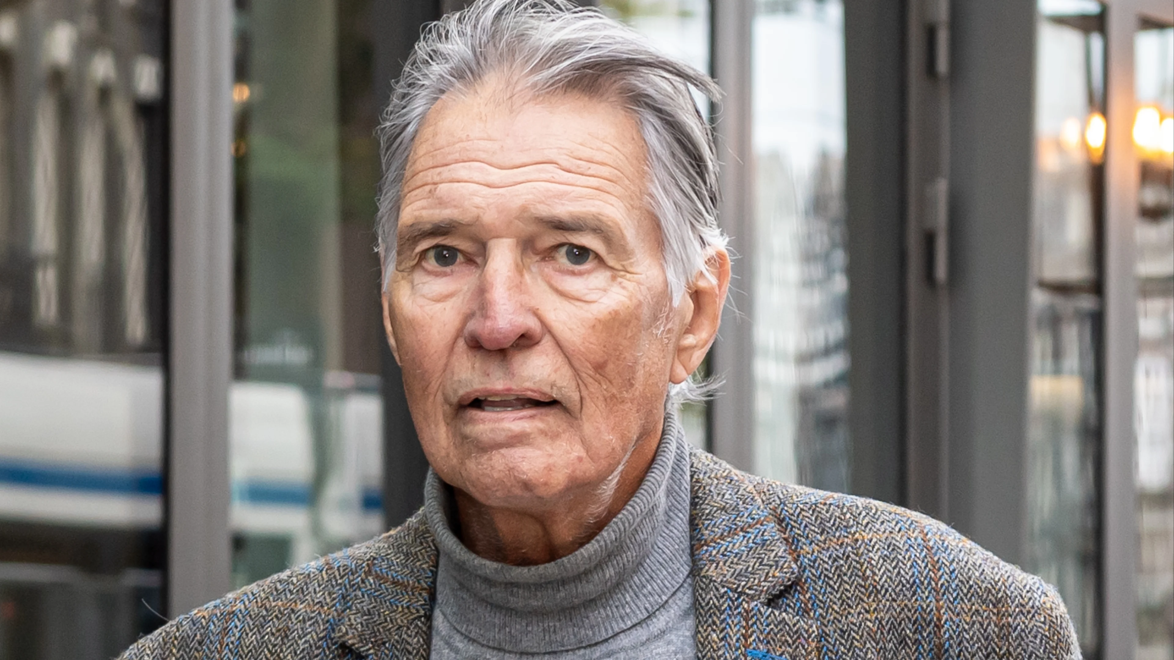 Zo neemt Ron Brandsteder afscheid: 'Ik ga niet huilen hoor'