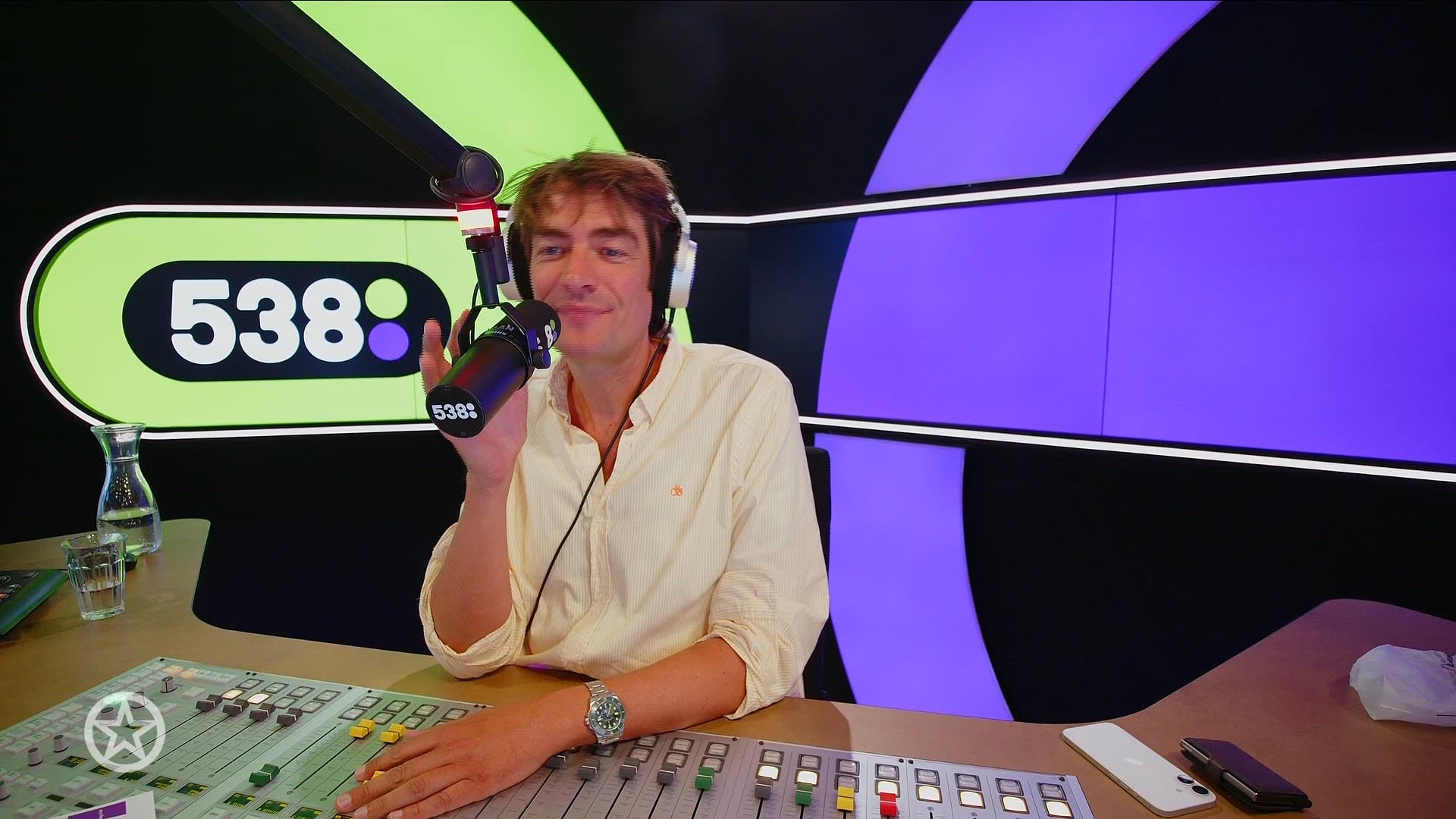 Els laat van zich horen na liefdesbreuk Robert Jan en Suzanne