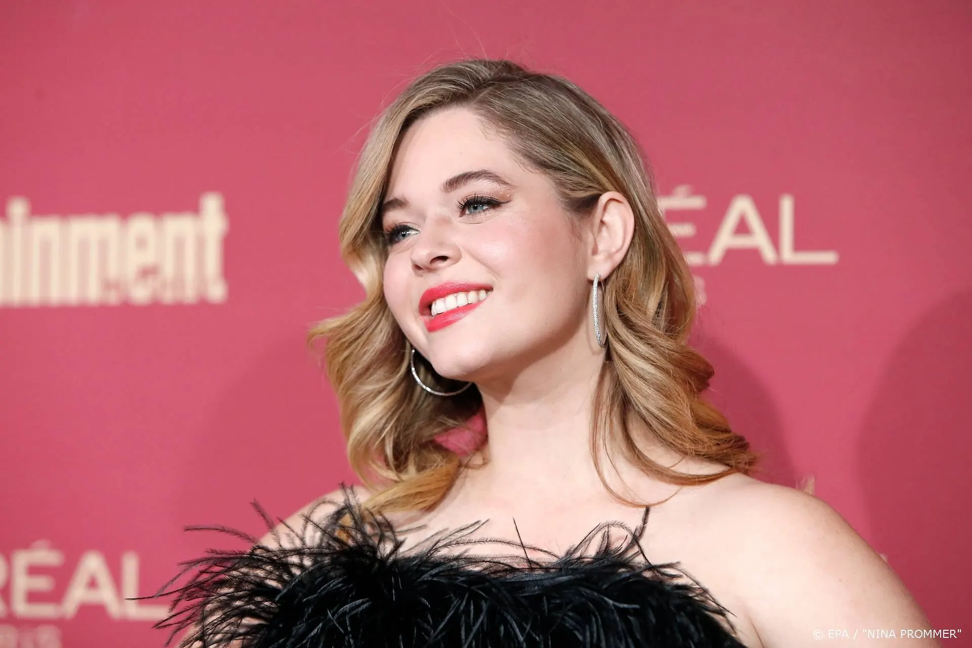 Pretty Little Liars-actrice Sasha Pieterse is zwanger