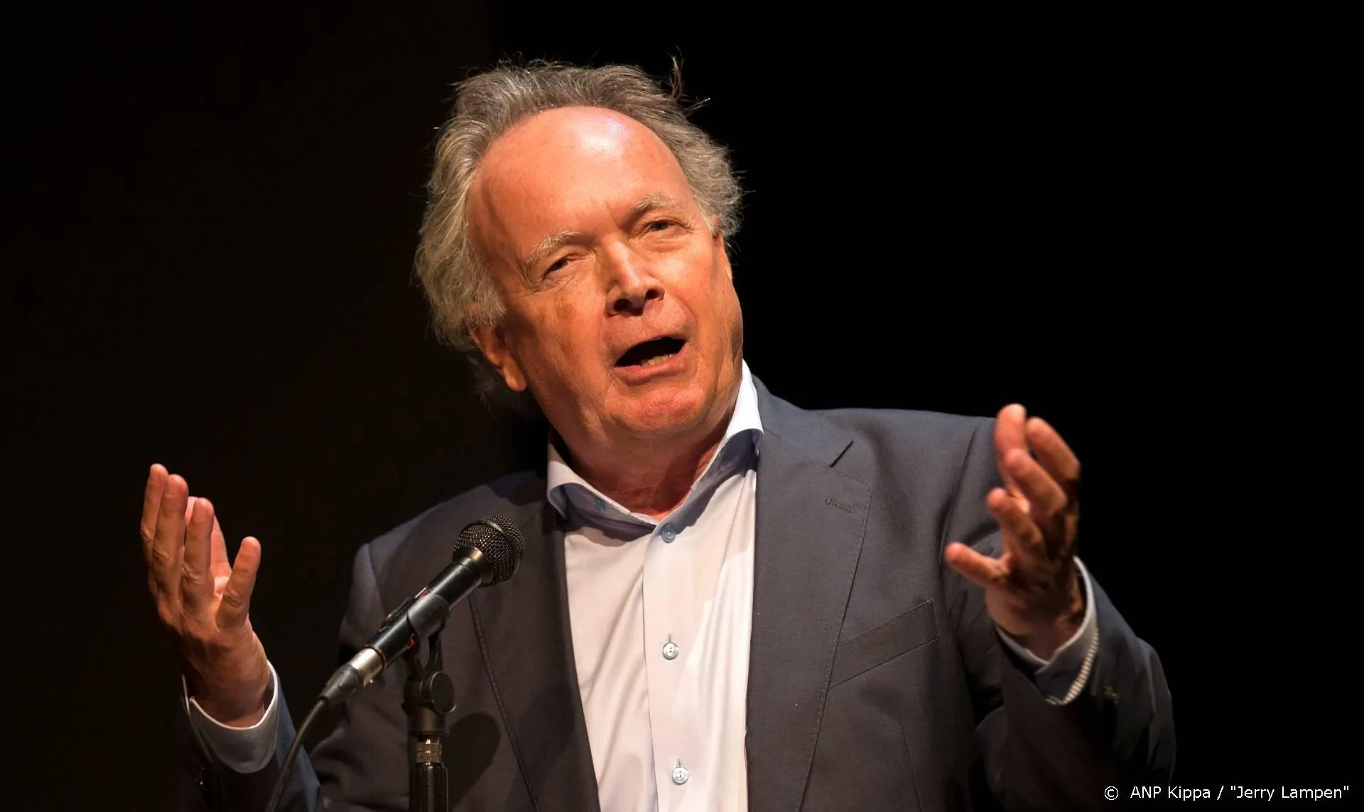 Haenen gaat elke middag Troost-TV doen op NH Media