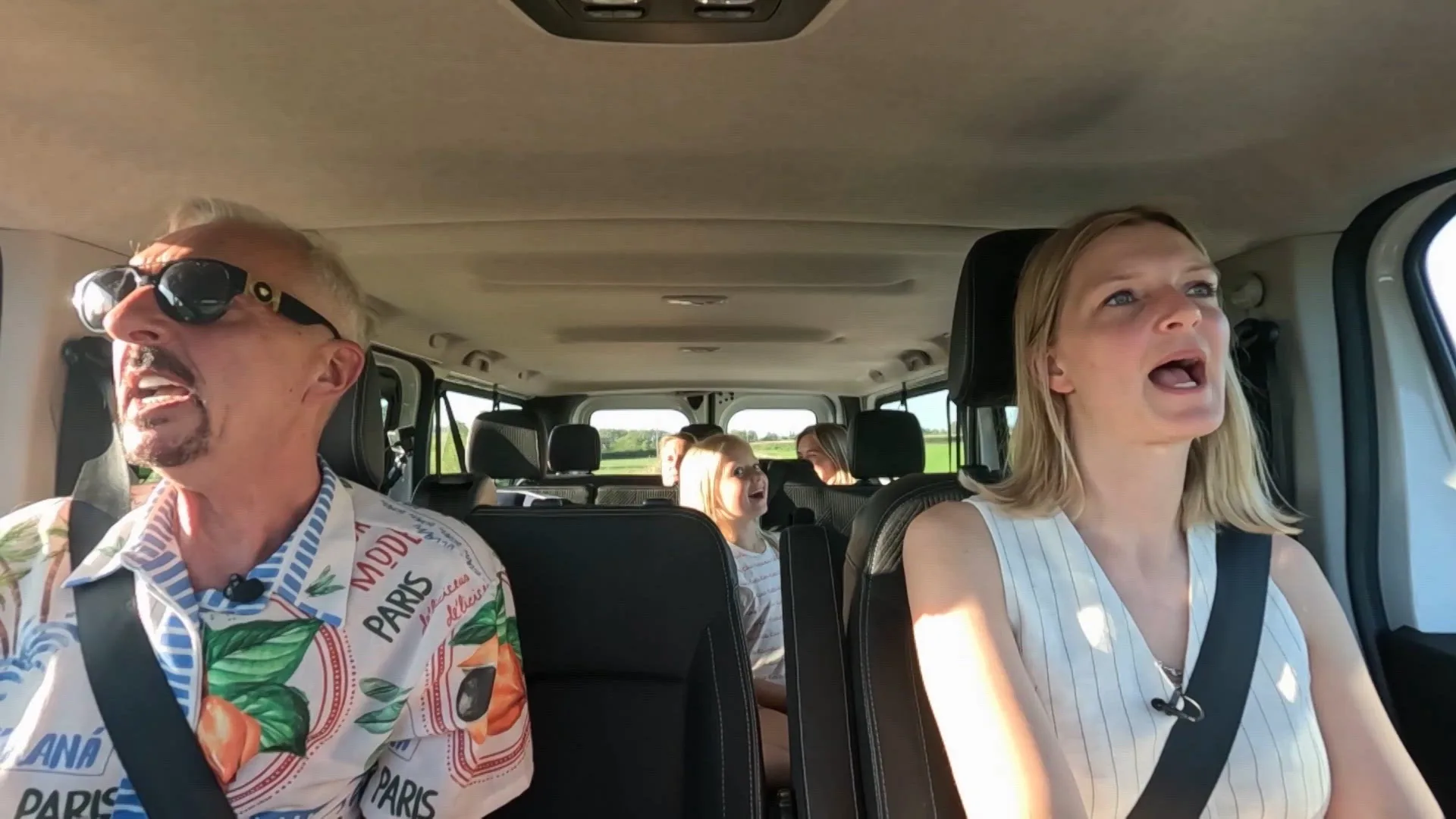 Meilandjes zingen 'Espresso Macchiato' van Tommy Cash